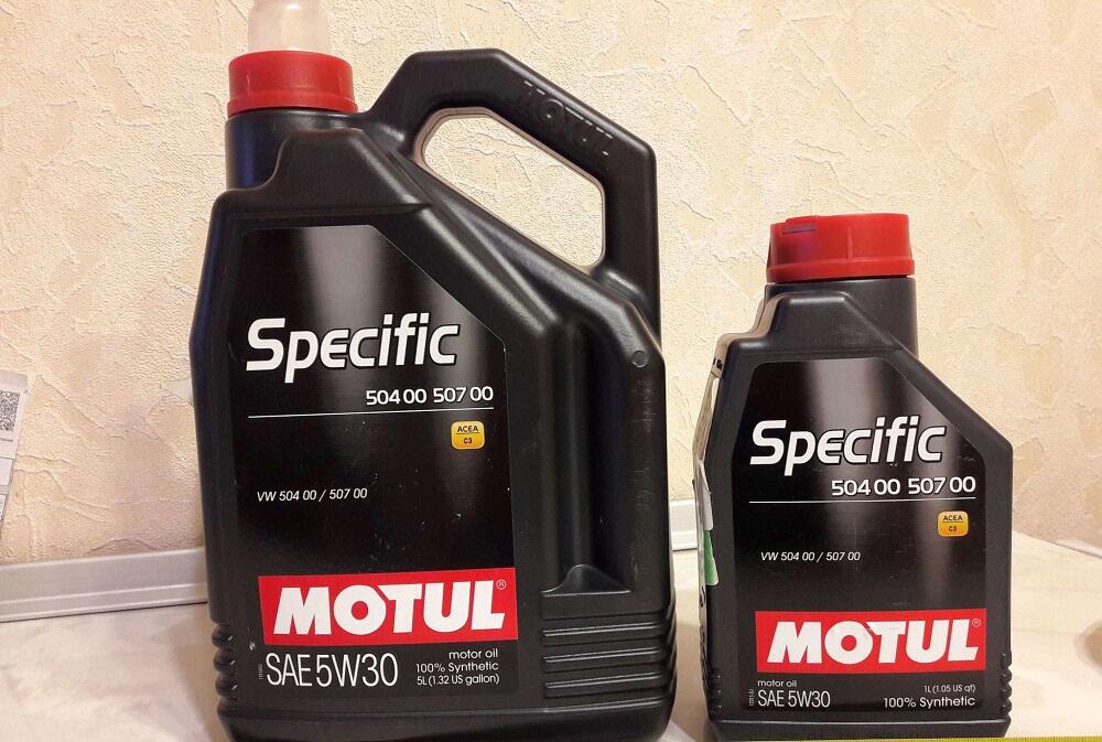 Автомобильное масло Motul Specific
