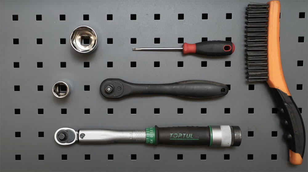 Инструменты для Audi A4